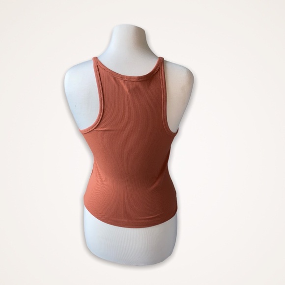 ribbed tank top - Picture 2 of 3